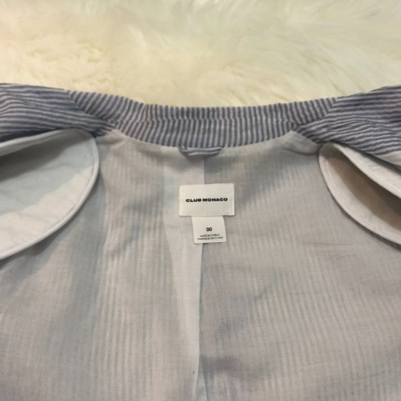 Club Monaco Lightweight Pinstripe Sheer Blazer - Size 00 - Picture 5 of 9